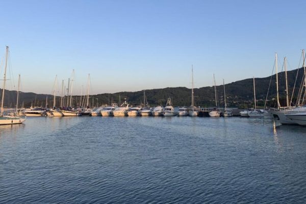elba-marina-1024x532